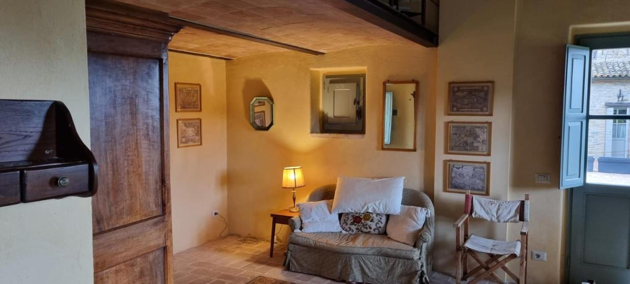 蒙托内Borgo Cardaneto住宿加早餐旅馆 外观 照片